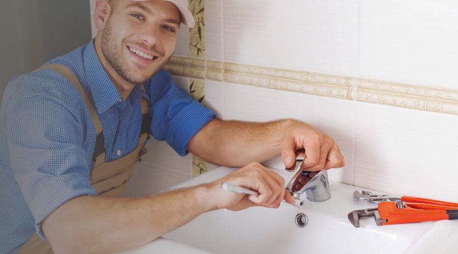 Kitchen Faucet Repair Service in Dalton, MO